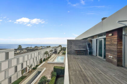 e020722de7f13f1157393f74e01e85a0 - 1