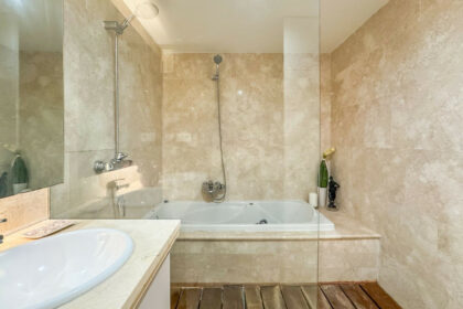 e020722de7f13f1157393f74e01e85a0 - 25