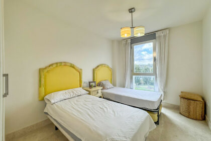 e020722de7f13f1157393f74e01e85a0 - 26