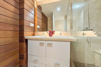 e020722de7f13f1157393f74e01e85a0 - 33