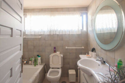 e1603dd5d5003538b02290e57640b9cf - 12