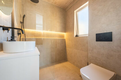 e16c9536639efe1b653b2b91a2b4623b - 7