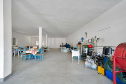 e24fb36d86e8ec74fb726241cd98b681 - 11