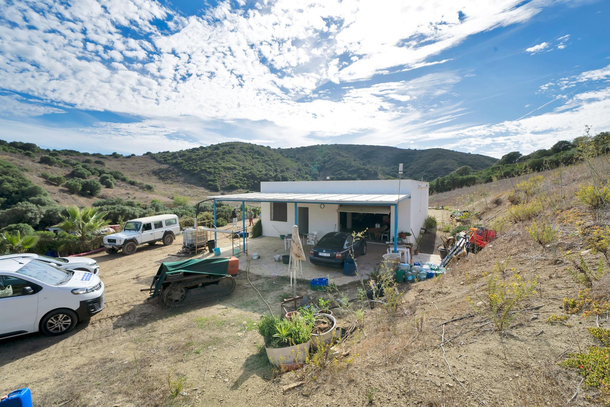 e24fb36d86e8ec74fb726241cd98b681 - 21