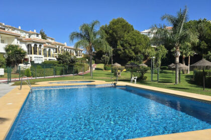 e279533ebc68266ff838c6f8e25417be - 19