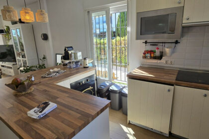 e279533ebc68266ff838c6f8e25417be - 3