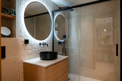 e29c31a728a98a697a42c5f6c6b0d3e8 - 14