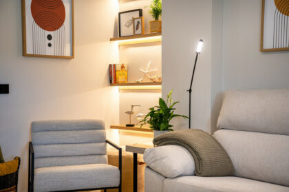 e29c31a728a98a697a42c5f6c6b0d3e8 - 17