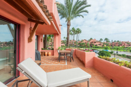 e2d238188134856fc97f086d6ac71e59 - 13