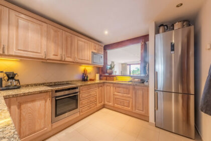 e2d238188134856fc97f086d6ac71e59 - 18