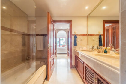 e2d238188134856fc97f086d6ac71e59 - 23