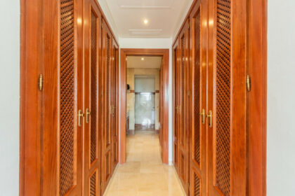 e2d238188134856fc97f086d6ac71e59 - 24