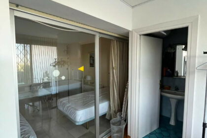 e2e1bf3779b6bb588469bc047d82b1d7 - 13