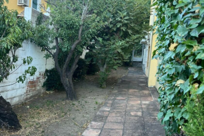 e2e1bf3779b6bb588469bc047d82b1d7 - 18