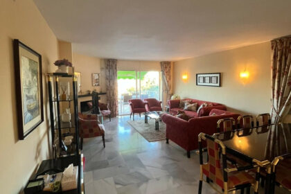 e2e1bf3779b6bb588469bc047d82b1d7 - 2