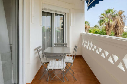 e3f63df25a3ff3152a93529a743861c4 - 10