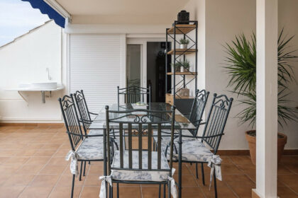 e3f63df25a3ff3152a93529a743861c4 - 21