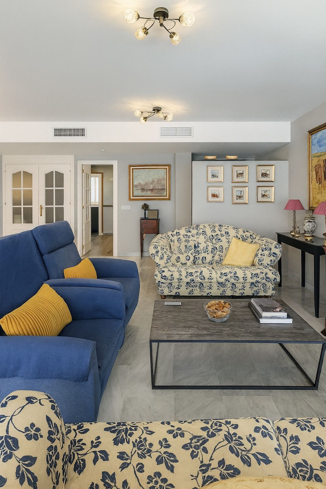 e3f63df25a3ff3152a93529a743861c4 - 7