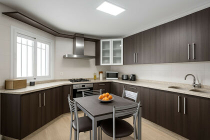 e3f63df25a3ff3152a93529a743861c4 - 9