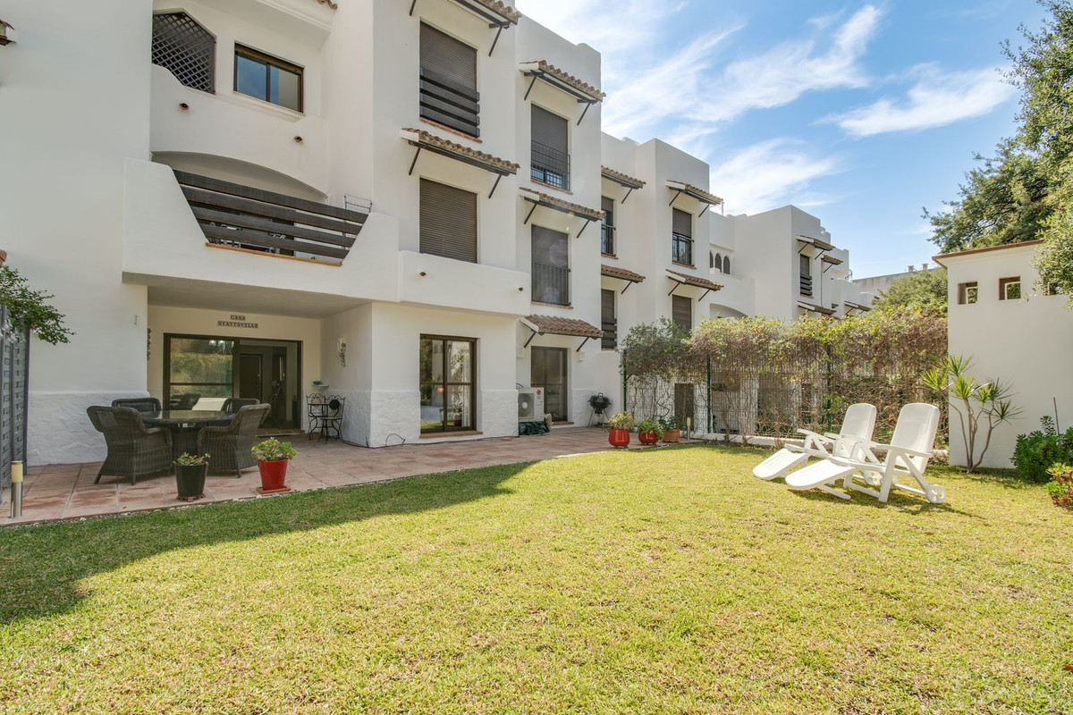 e43f96aa2312674238611199b654f74a - 16