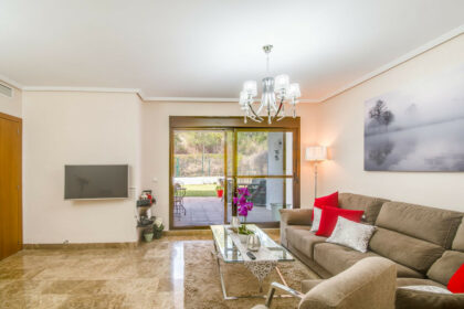 e43f96aa2312674238611199b654f74a - 4