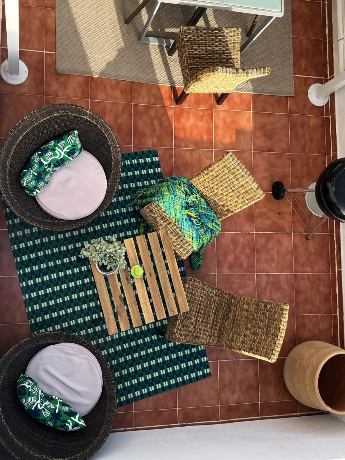 e52727fdd6082d04a64f127f9bb537be - 22