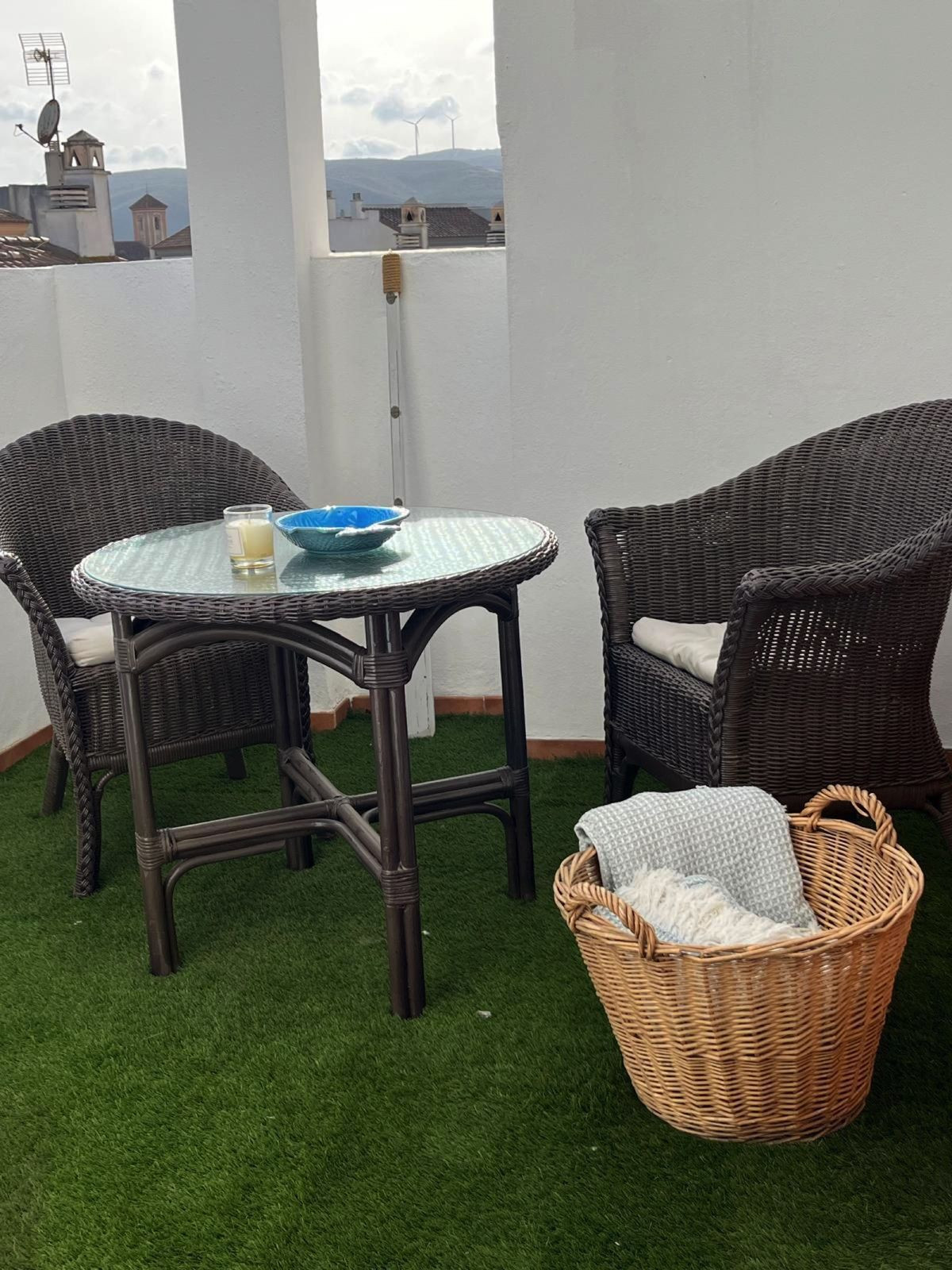 e52727fdd6082d04a64f127f9bb537be - 23