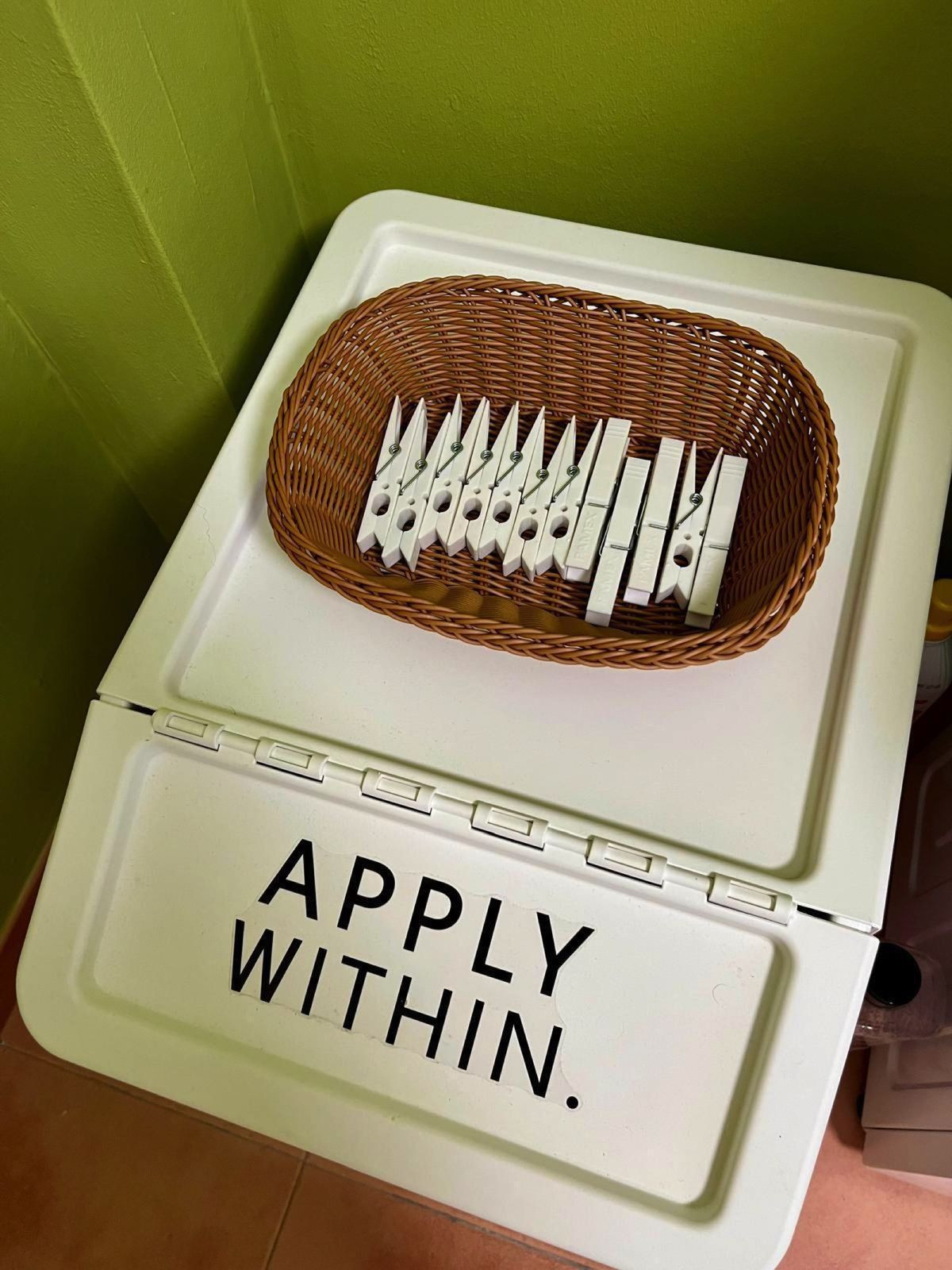 e52727fdd6082d04a64f127f9bb537be - 27