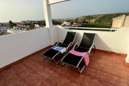 e52727fdd6082d04a64f127f9bb537be - 32