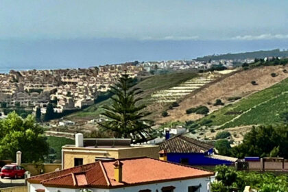 e52727fdd6082d04a64f127f9bb537be - 51