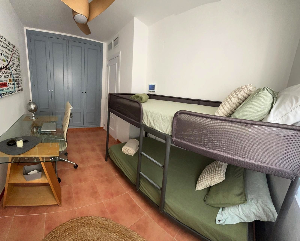 e52727fdd6082d04a64f127f9bb537be - 7