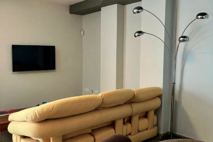 e52727fdd6082d04a64f127f9bb537be - 9