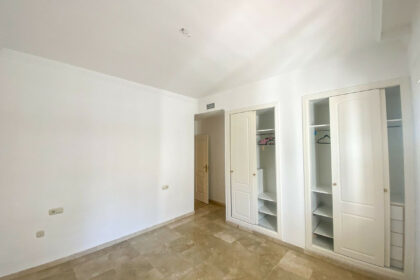 e5348b846aebec944ff0dfe8c878d06f - 11