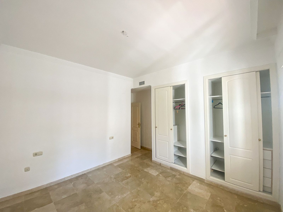 e5348b846aebec944ff0dfe8c878d06f - 11