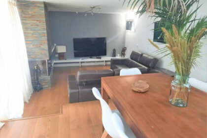 e53ecc07239a1562d2b0cc69dc22ee24 - 10