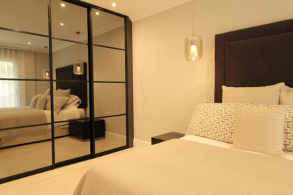 e6ceb05303c3a3873c1f4d3d8cf55a3f - 14