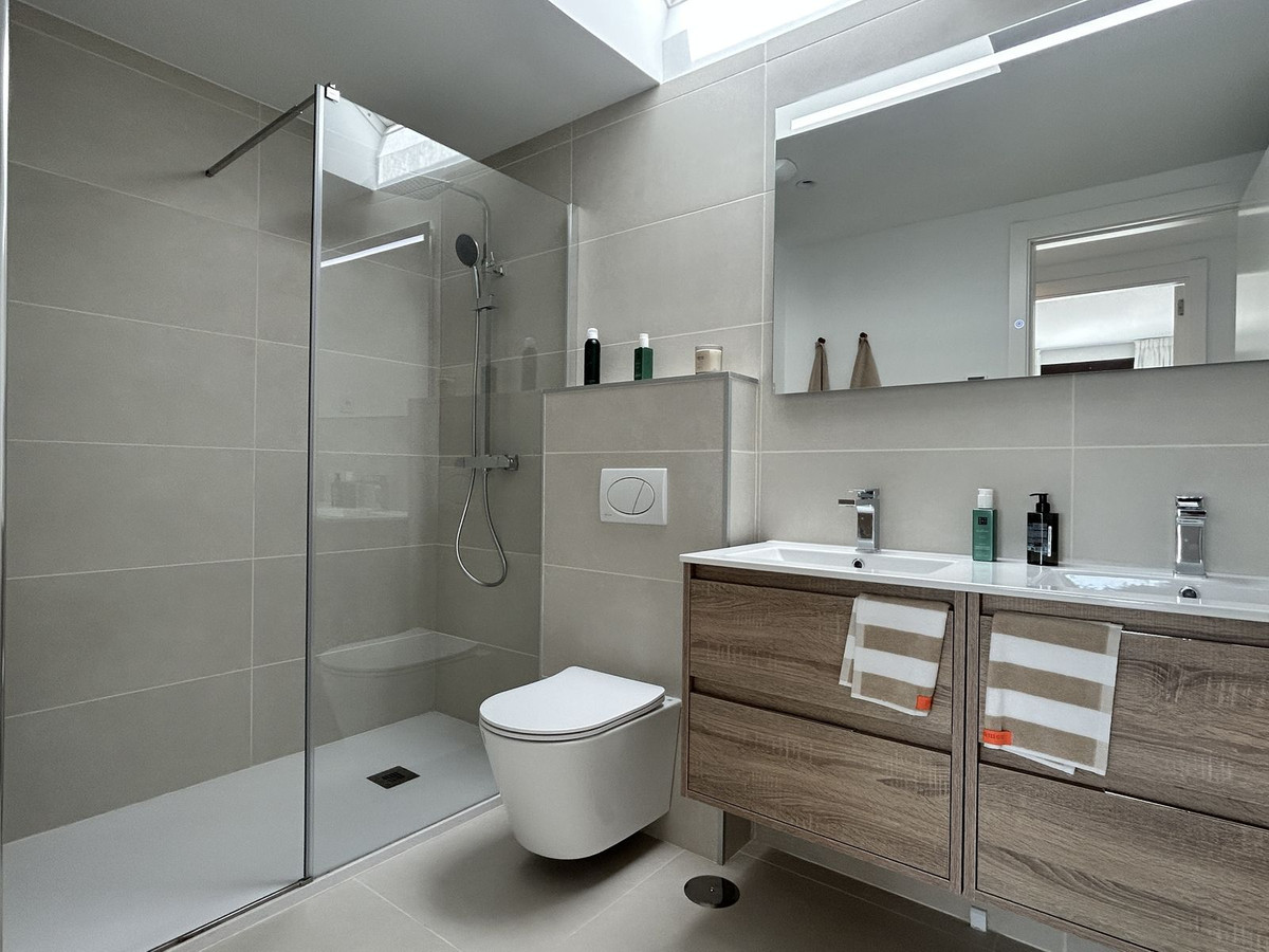 e6e48f582fe7020a60f56433ee5a5c76 - 29