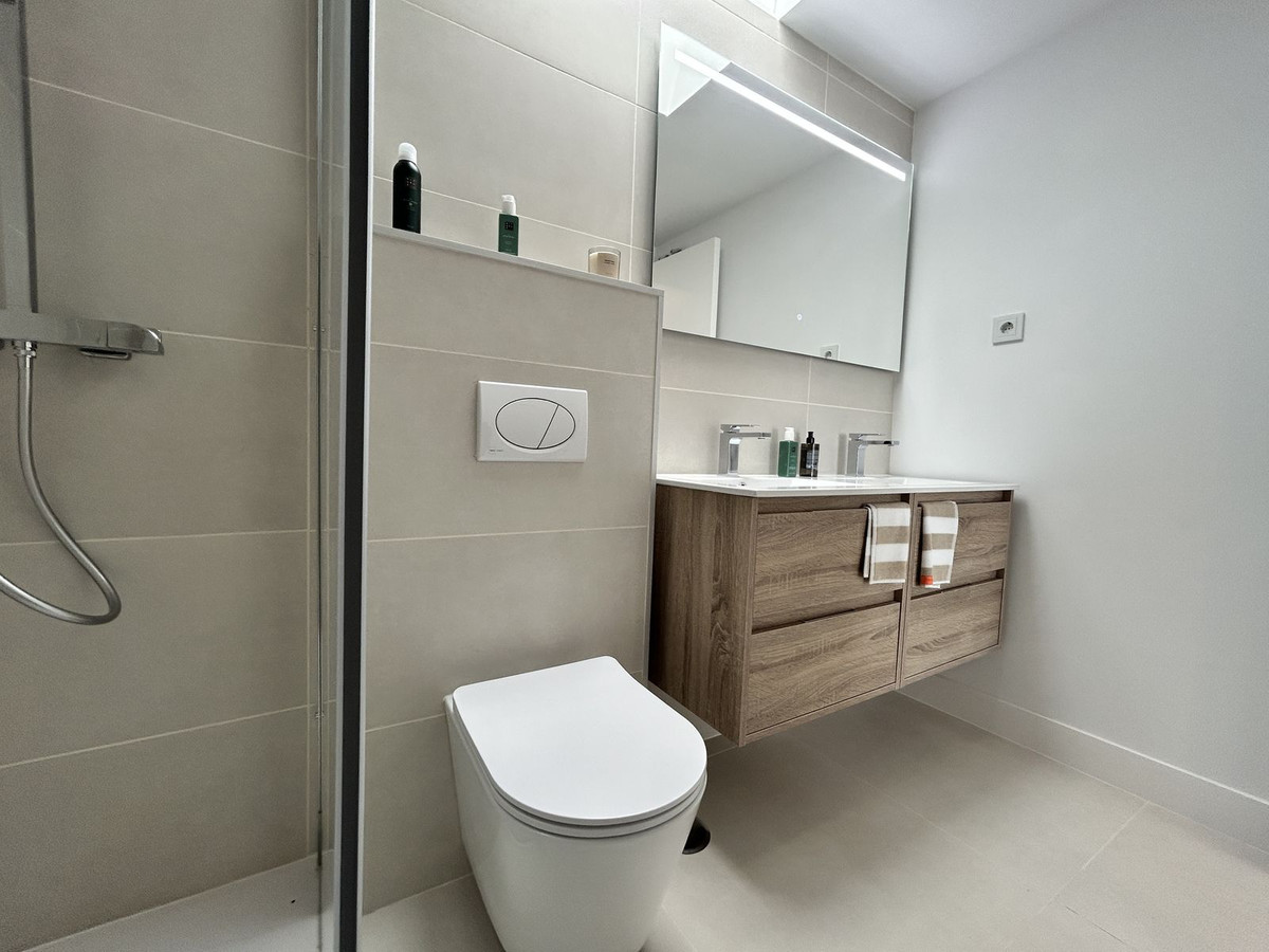 e6e48f582fe7020a60f56433ee5a5c76 - 31