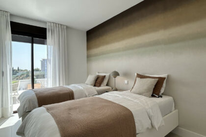 e6e48f582fe7020a60f56433ee5a5c76 - 33