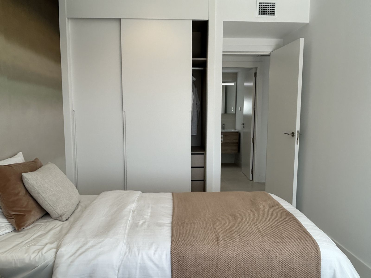 e6e48f582fe7020a60f56433ee5a5c76 - 36