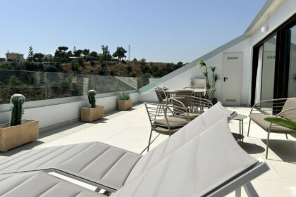 e6e48f582fe7020a60f56433ee5a5c76 - 37