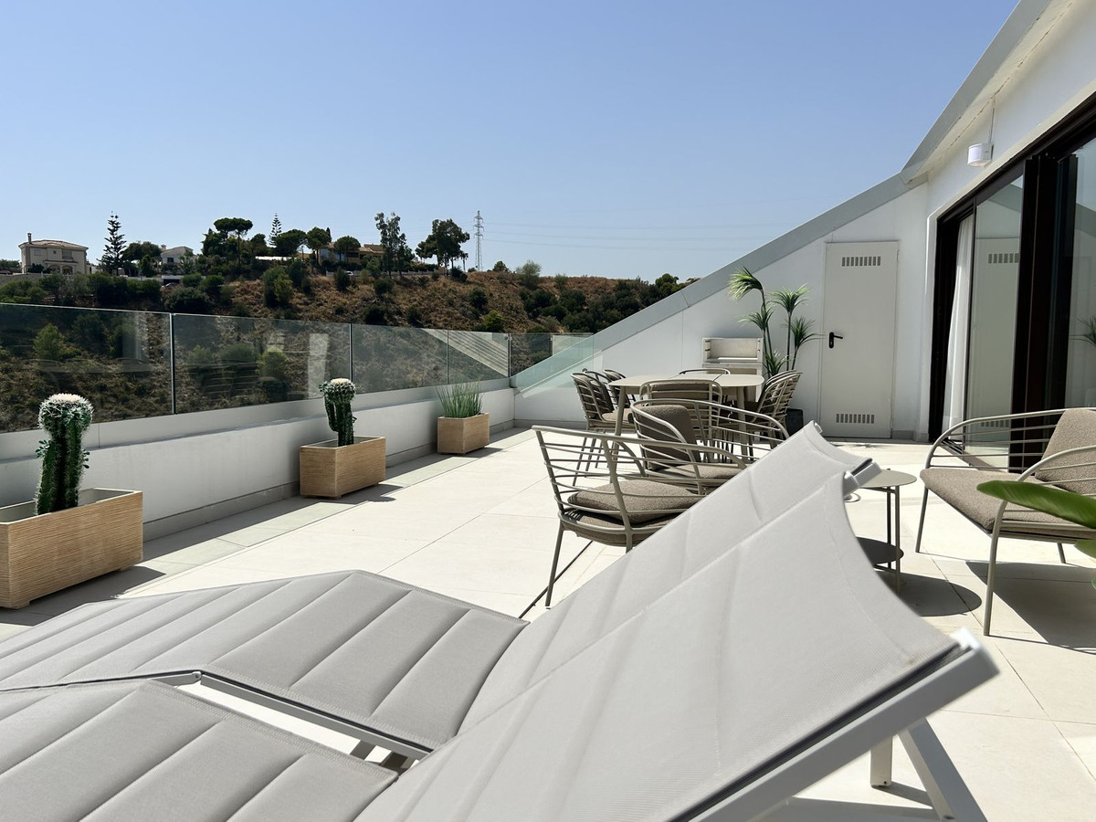 e6e48f582fe7020a60f56433ee5a5c76 - 37