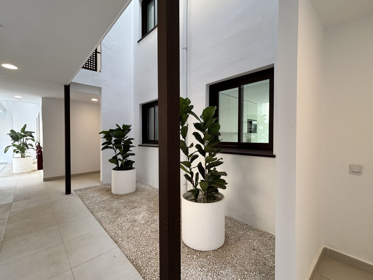 e6e48f582fe7020a60f56433ee5a5c76 - 40