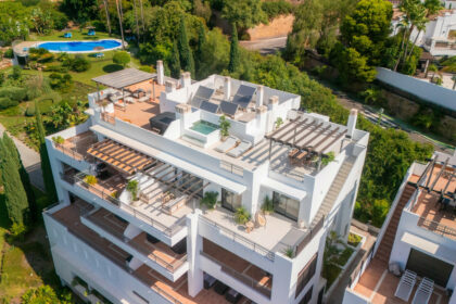 e79b4c652b6e941e41bd6be91a16f56f - 32