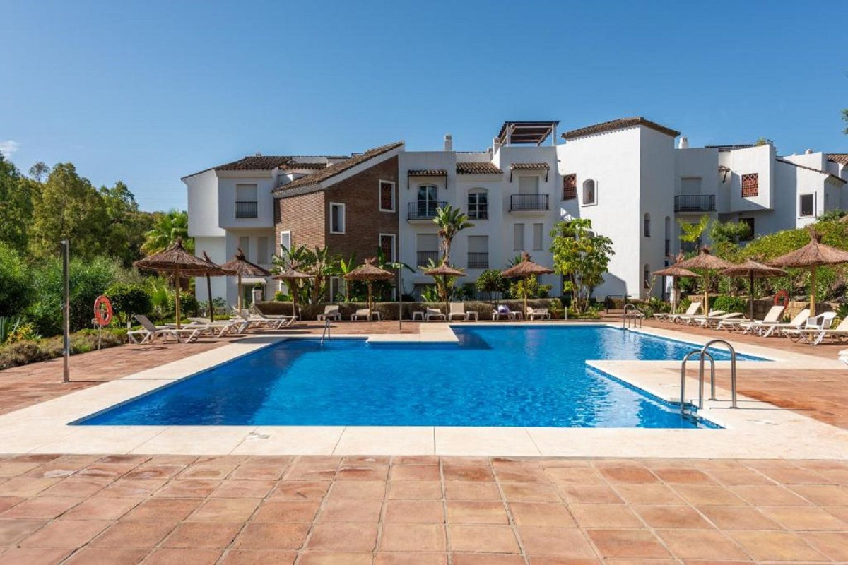 e7b3ea332461863108861386b7c5c056 - 10