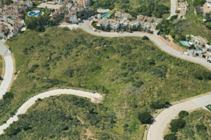 e7c5c62b40cad93685b10c9cef931d99 - 3