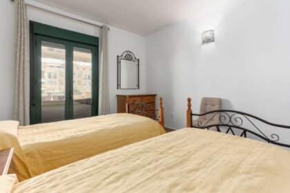 e7eb0754acbbb8f83257159243f71c0c - 28