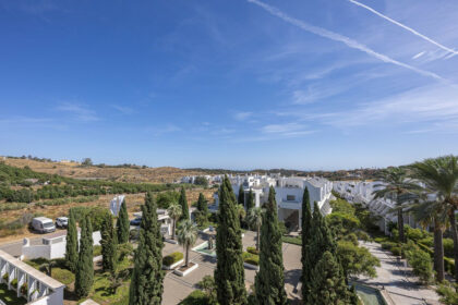 e7ffb4f4929f51a572144cd930d0d809 - 20