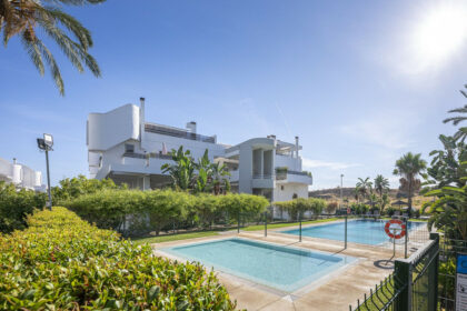 e7ffb4f4929f51a572144cd930d0d809 - 43