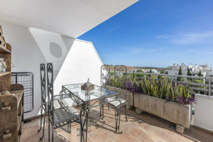 e7ffb4f4929f51a572144cd930d0d809 - 9